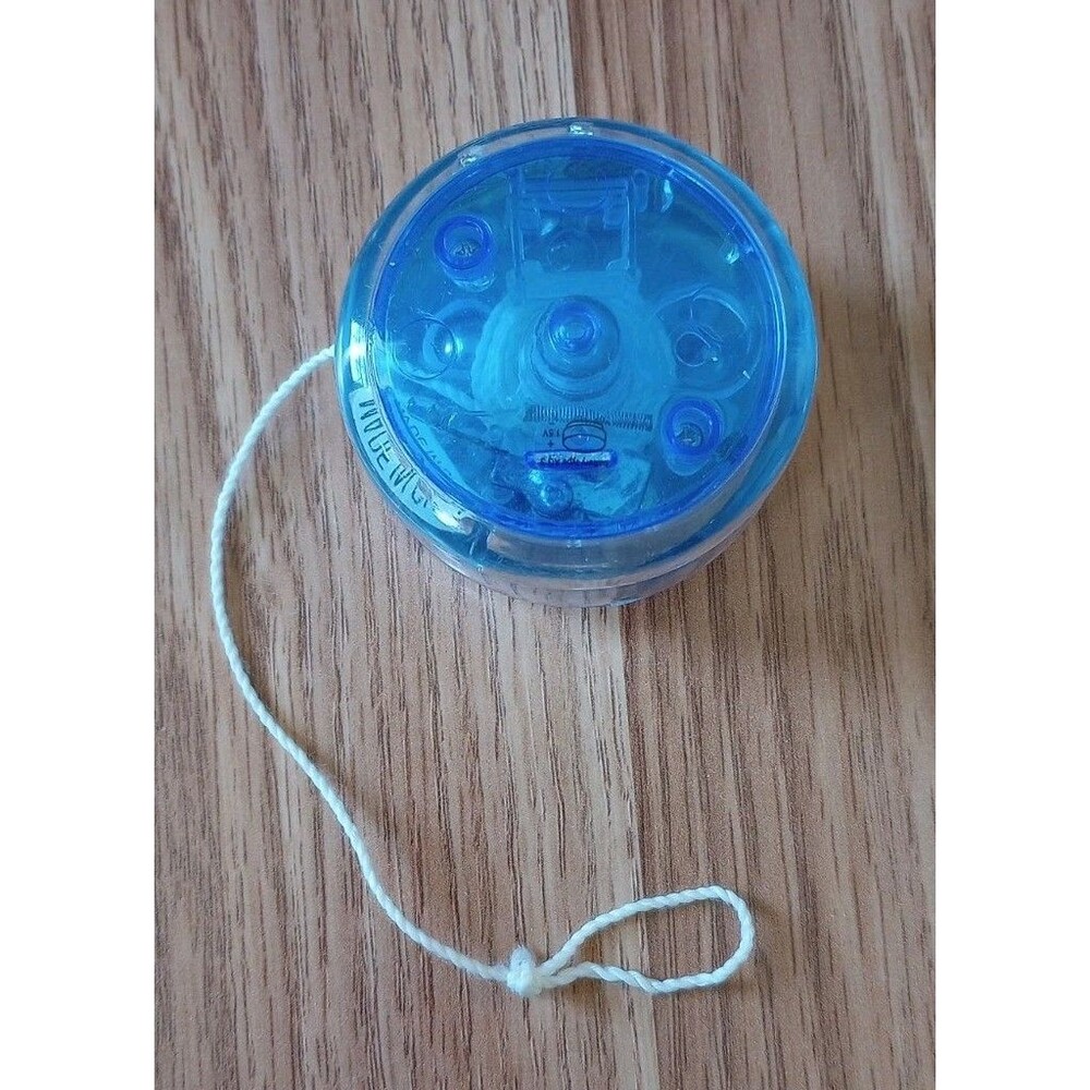 Blue Clear Light Up Yo-yo Vintage Used